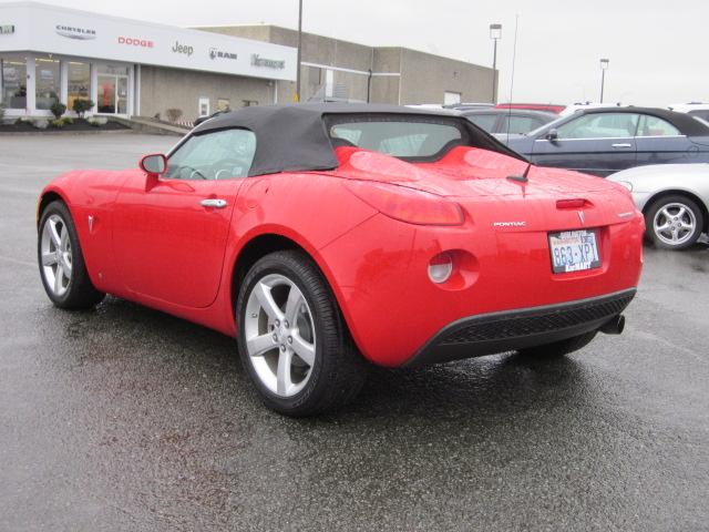 2008 Pontiac Solstice Base