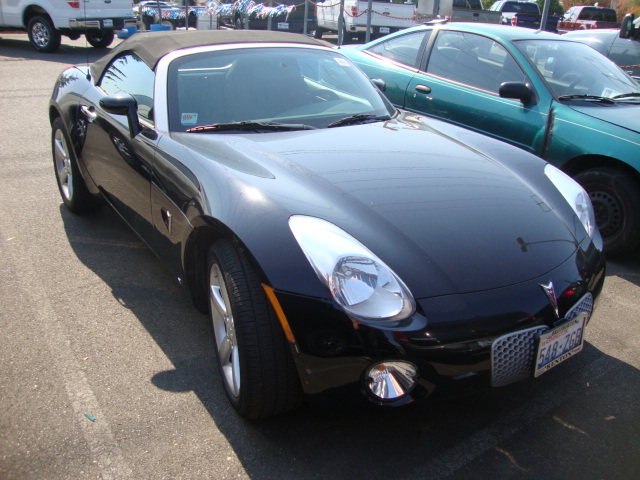 2008 Pontiac Solstice Base