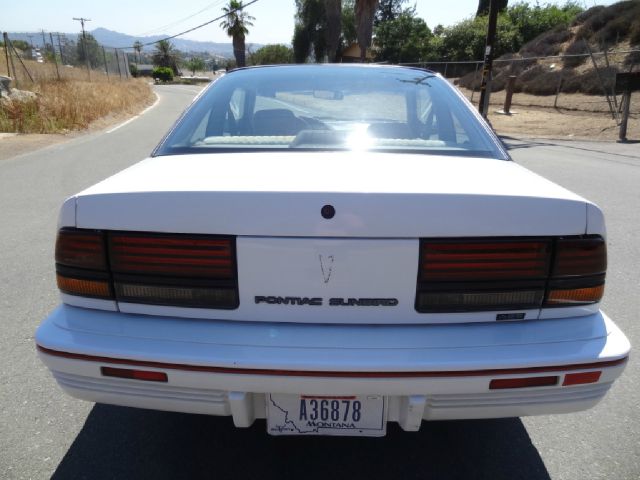 1994 Pontiac Sunbird Sedan XLE