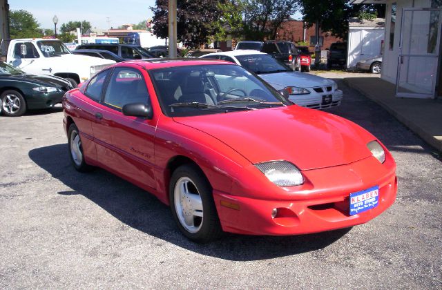 1997 Pontiac Sunfire Sportback LS