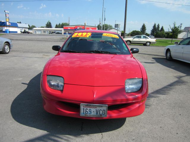 1997 Pontiac Sunfire Sport -5 Speed-stick-4x4