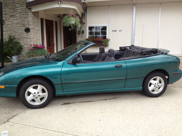 1998 Pontiac Sunfire Convertible