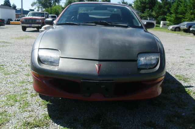 1998 Pontiac Sunfire 4dr Sdn SL Auto Sedan