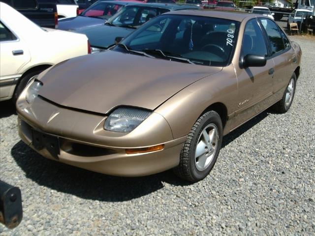 1998 Pontiac Sunfire V6 Deluxe