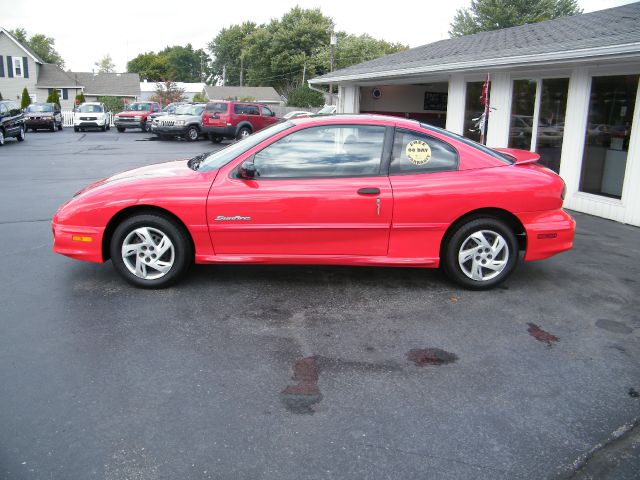 2000 Pontiac Sunfire 4dr Sdn SL Auto Sedan