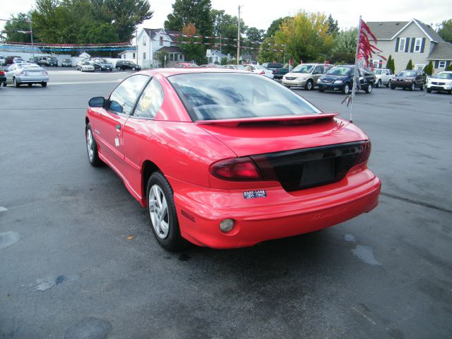 2000 Pontiac Sunfire 4dr Sdn SL Auto Sedan