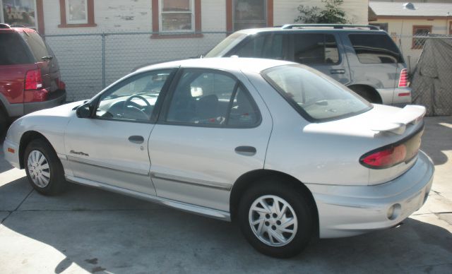 2000 Pontiac Sunfire Sport -5 Speed-stick-4x4