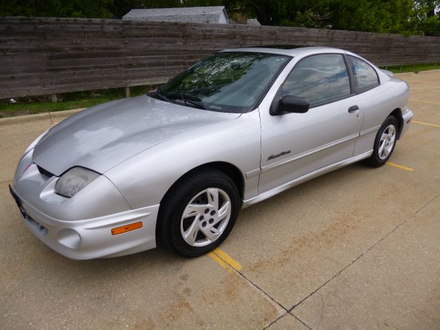 2000 Pontiac Sunfire 4dr Sdn SL Auto Sedan