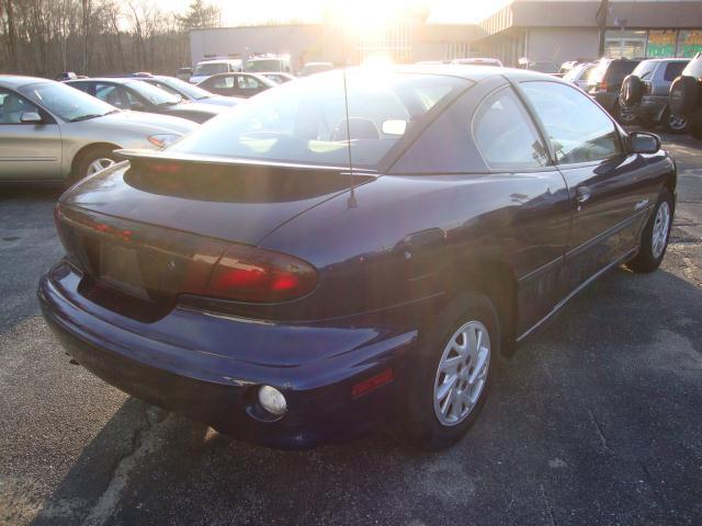 2001 Pontiac Sunfire SE