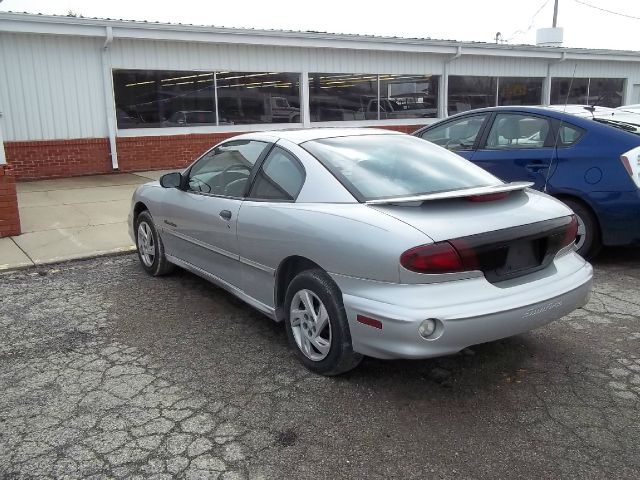 2001 Pontiac Sunfire 4dr Sdn SL Auto Sedan