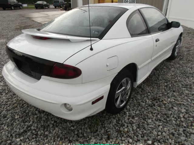 2001 Pontiac Sunfire 4dr Sdn SL Auto Sedan