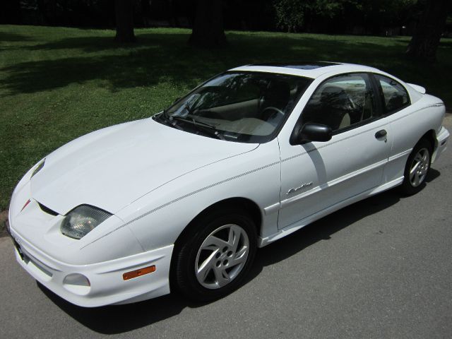 2001 Pontiac Sunfire 4dr Sdn SL Auto Sedan