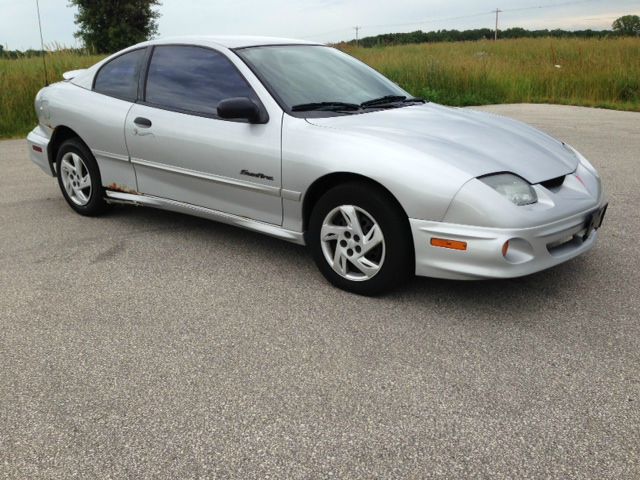 2001 Pontiac Sunfire 4dr Sdn SL Auto Sedan