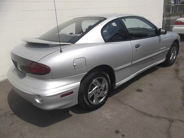 2002 Pontiac Sunfire 4dr Sdn SL Auto Sedan