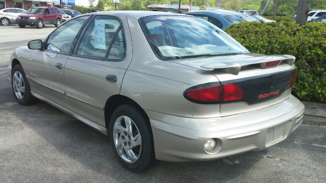 2002 Pontiac Sunfire Sport -5 Speed-stick-4x4