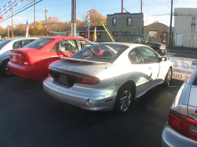 2002 Pontiac Sunfire SE