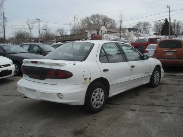 2002 Pontiac Sunfire SE