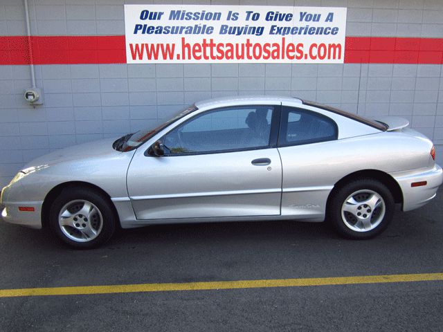 2004 Pontiac Sunfire Base