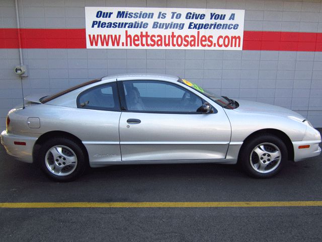 2004 Pontiac Sunfire Base