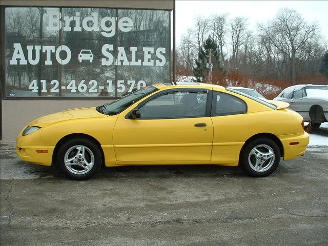 2004 Pontiac Sunfire Base