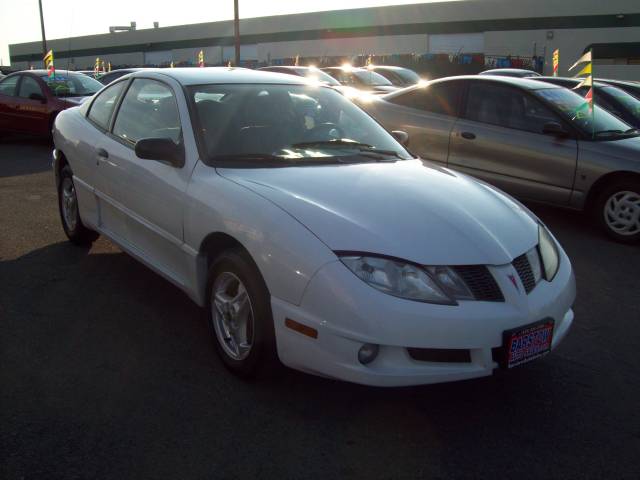 2004 Pontiac Sunfire Base