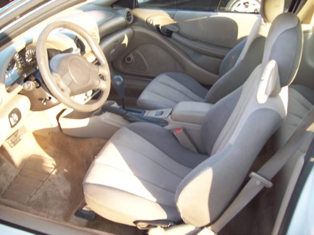 2004 Pontiac Sunfire Base