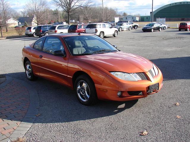 2004 Pontiac Sunfire Laramie