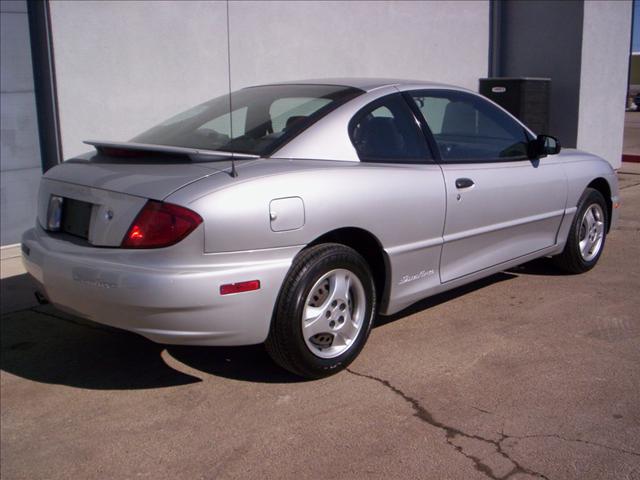 2004 Pontiac Sunfire Base