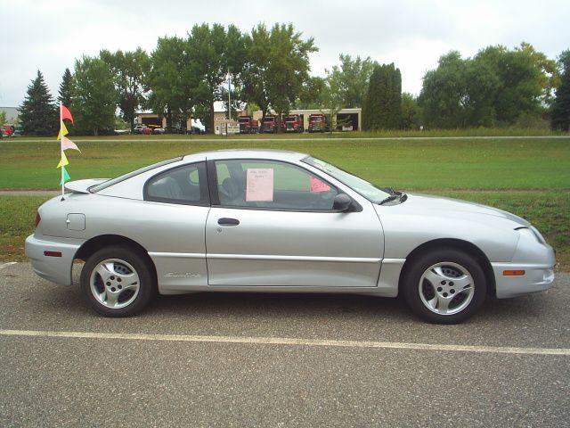 2004 Pontiac Sunfire Unknown