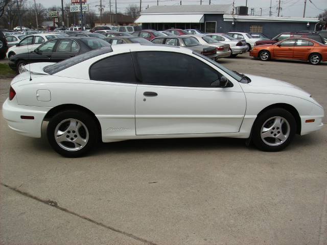 2005 Pontiac Sunfire Base