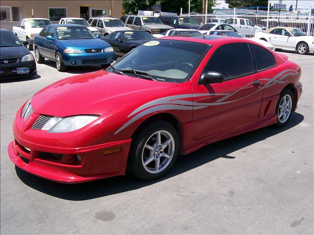 2005 Pontiac Sunfire Base