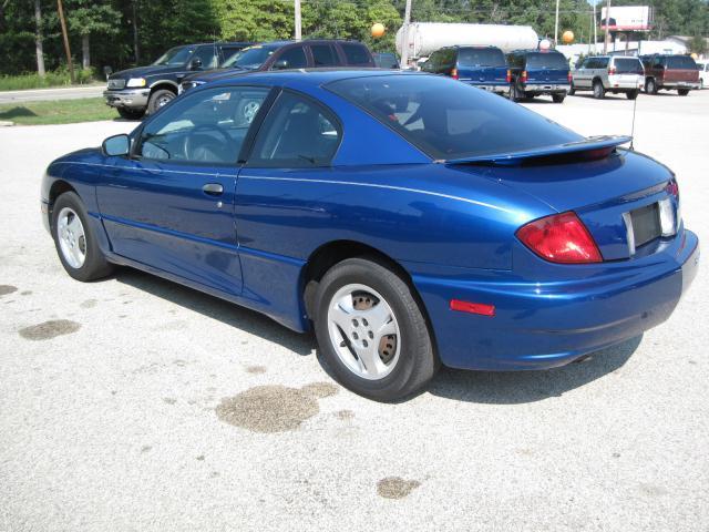 2005 Pontiac Sunfire Unknown