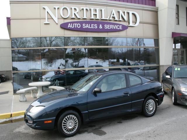 2005 Pontiac Sunfire Base