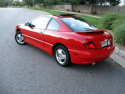 2005 Pontiac Sunfire 5 Door Quad Seating