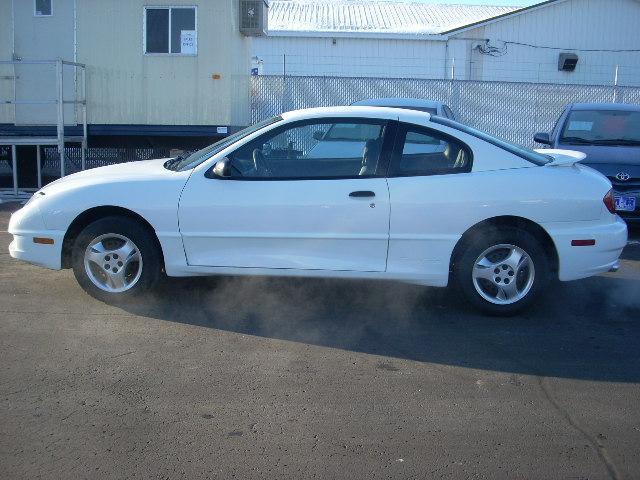 2005 Pontiac Sunfire Base