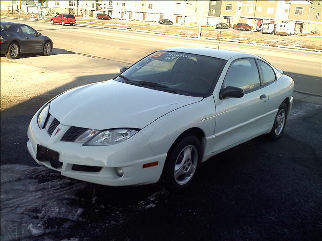 2005 Pontiac Sunfire Base