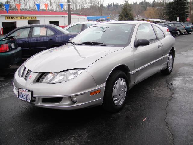 2005 Pontiac Sunfire Base