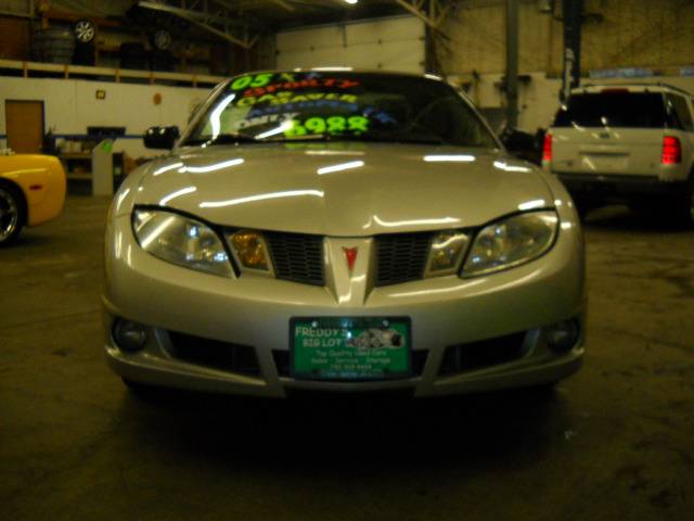 2005 Pontiac Sunfire SE