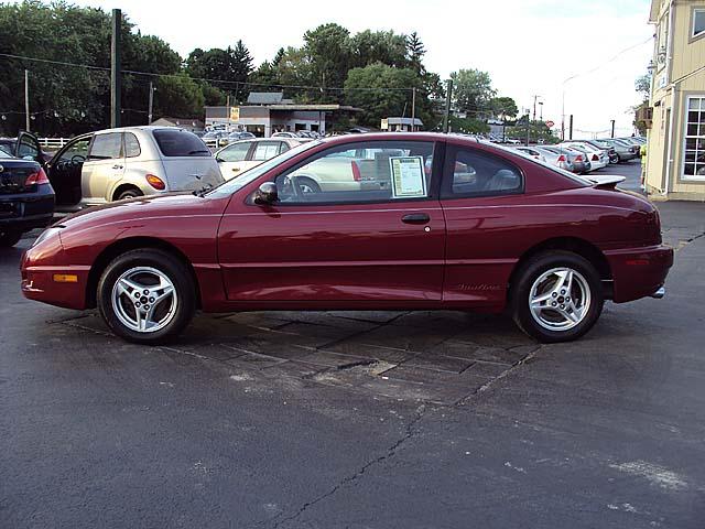 2005 Pontiac Sunfire Base