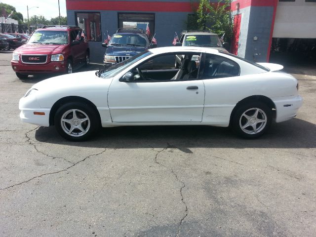 2005 Pontiac Sunfire Unknown