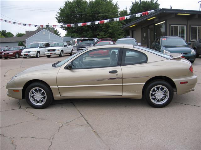 2005 Pontiac Sunfire Base