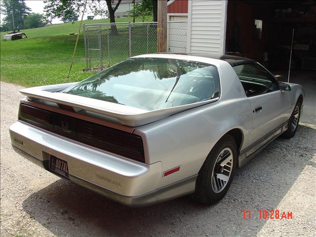 1987 Pontiac TRANS AM Custom Supercab Short Bed 4WD