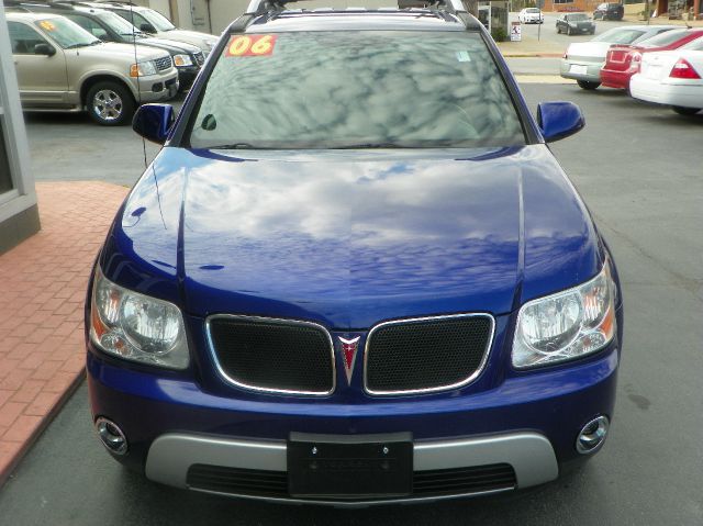 2006 Pontiac Torrent EX - DUAL Power Doors