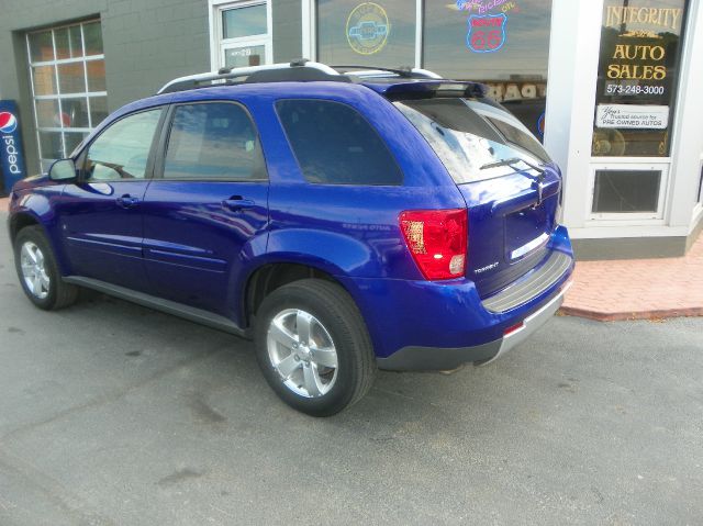 2006 Pontiac Torrent EX - DUAL Power Doors