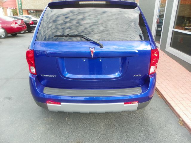 2006 Pontiac Torrent EX - DUAL Power Doors