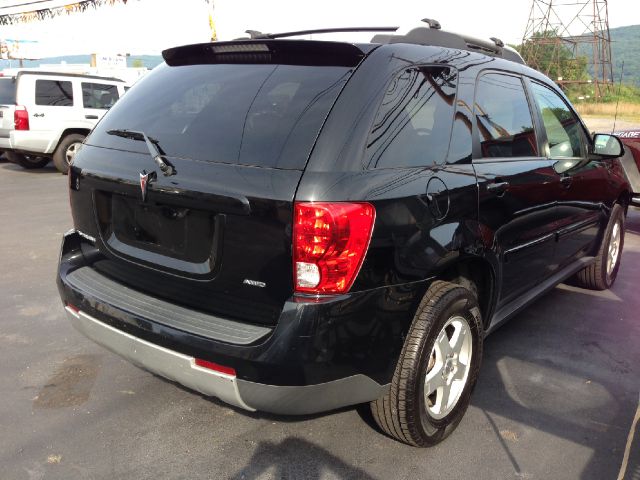 2006 Pontiac Torrent EX - DUAL Power Doors