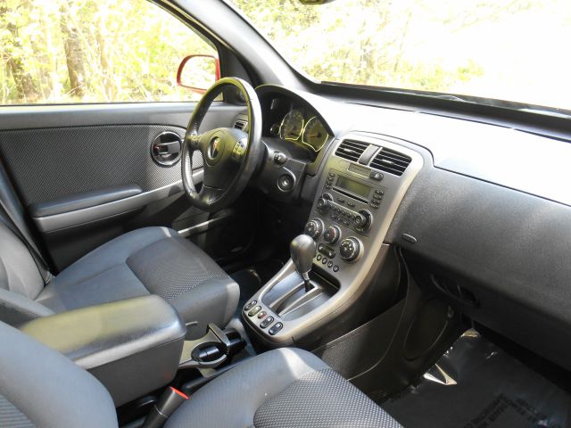 2006 Pontiac Torrent EX - DUAL Power Doors