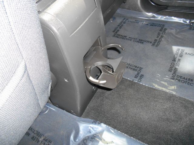 2006 Pontiac Torrent EX - DUAL Power Doors