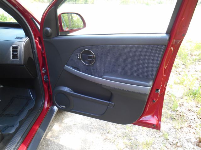 2006 Pontiac Torrent EX - DUAL Power Doors