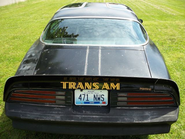 1977 Pontiac TRANS AM 4dr Sdn V6 CXL